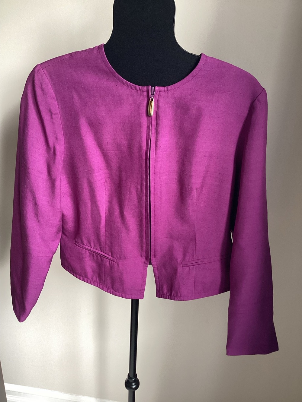 Vintage M. X. I. By Lord & Taylor silk jacket size 10.  Fuchsia purple career